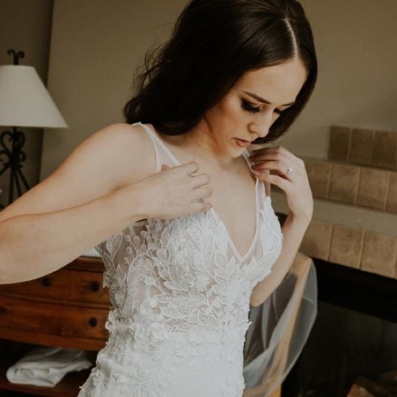 Made With Love Carla Ivory wedding dress size 2/4 - Picture 2 of 12